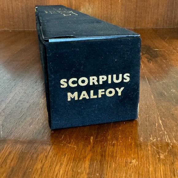 Scorpius Malfoy wand from Harry Potter and the Cursed Child on Broadway West End - Picture 5 of 6